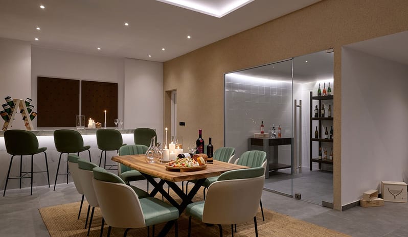 europe-holidays-greece-rhodes-lindos-grand-resort-spa-la- enoteca-da-giovanni